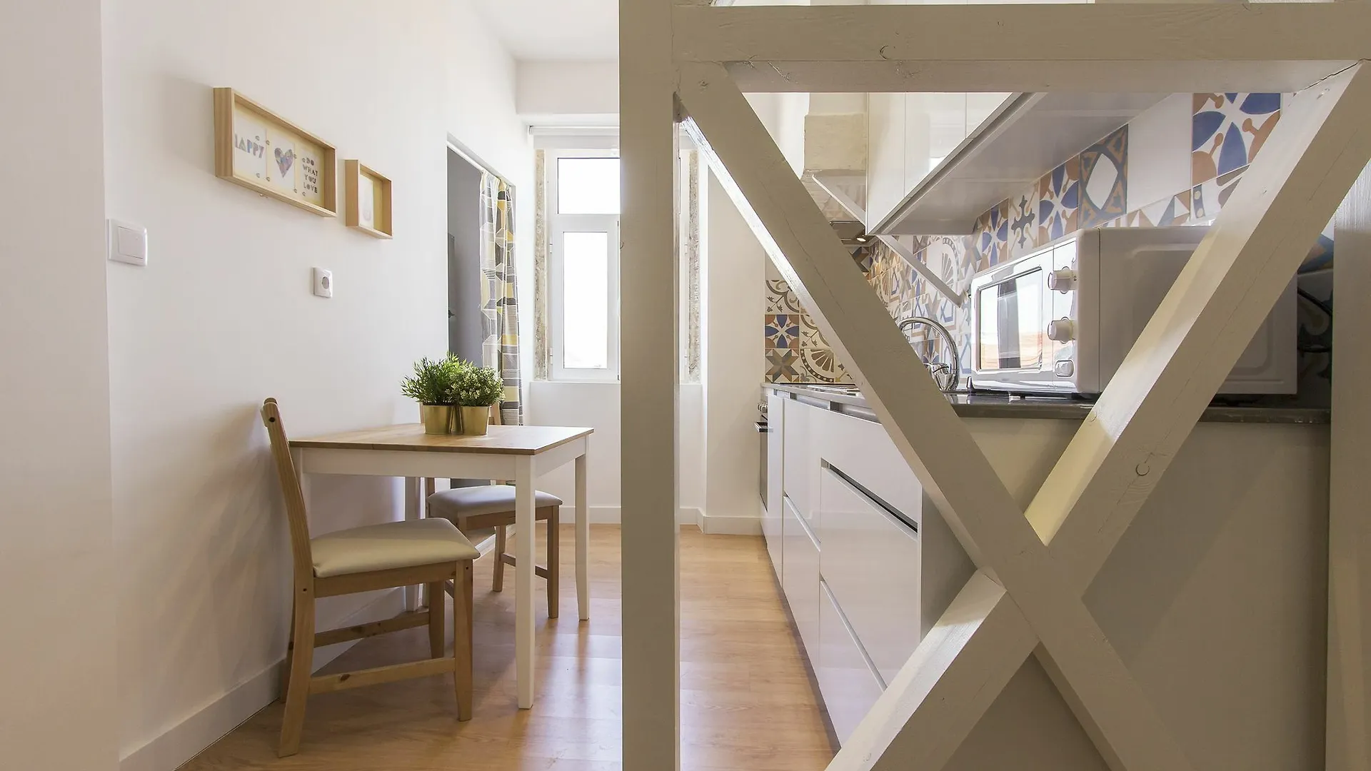 Bairro Alto Stylish By Homing Apartment Lisbon 0*,